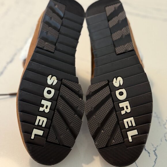 SOREL Women's Waterproof Boot | NL4345-242 | Size 8.5 | Brown w/Cream Shearling - Picture 5 of 7